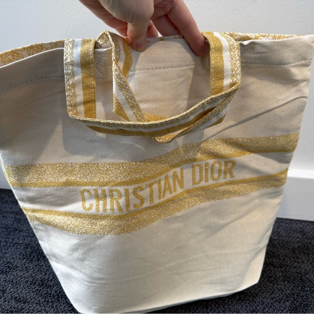 Christian Dior Gold Metallic Cream Embroidered Logo Tote Bag VIP Gift - Picture 5 of 11